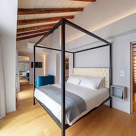 Maison Alliod ベッド・アンド・ブレックファスト 4*
