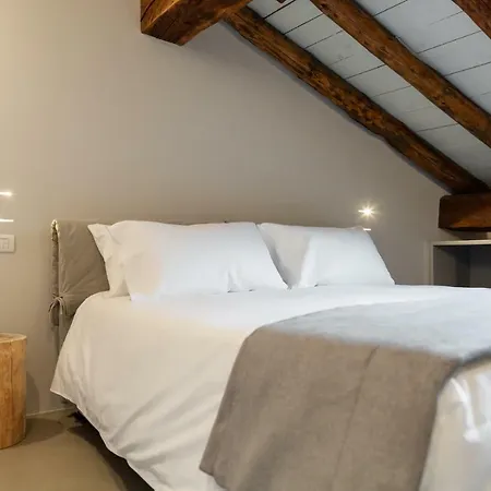 Bed & Breakfast Maison Alliod *