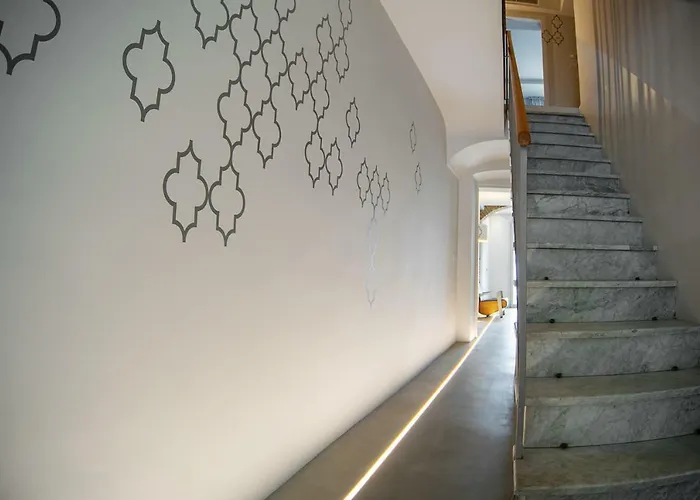 Maison Alliod Bed & Breakfast 4*